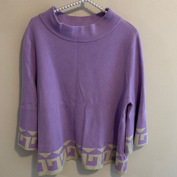 Fate Purple sweater size large - Picture 1 of 6
